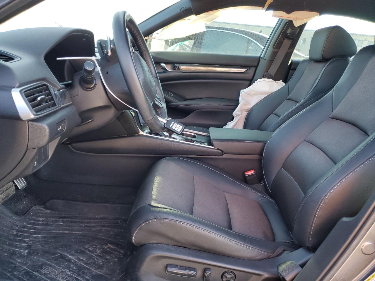 2019 Honda Accord VIN 1HGCV1F32KA060236 Copart auction photo, front end / minor dent/scratches damage thumbnail 7