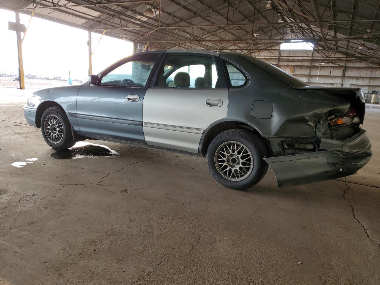 1997 Toyota Avalon VIN 4T1BF12B4VU207093 Copart auction photo, rear end damage thumbnail 2