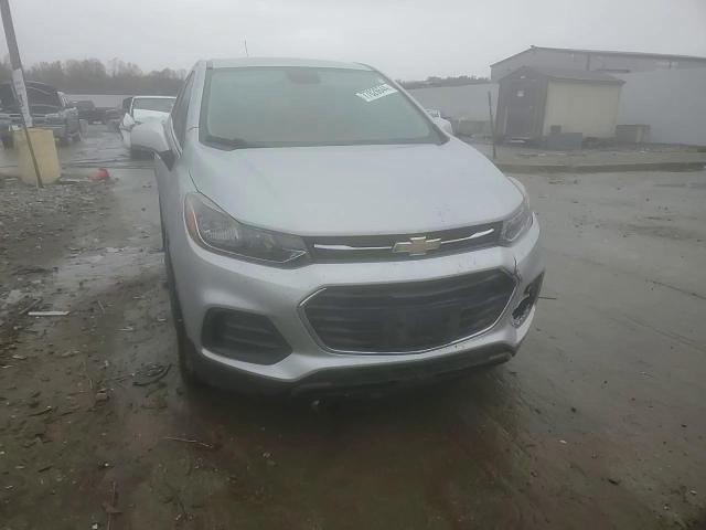 2019 Chevrolet Trax VIN 3GNCJKSB8KL306199 Copart auction photo, front end / rear end damage thumbnail 15