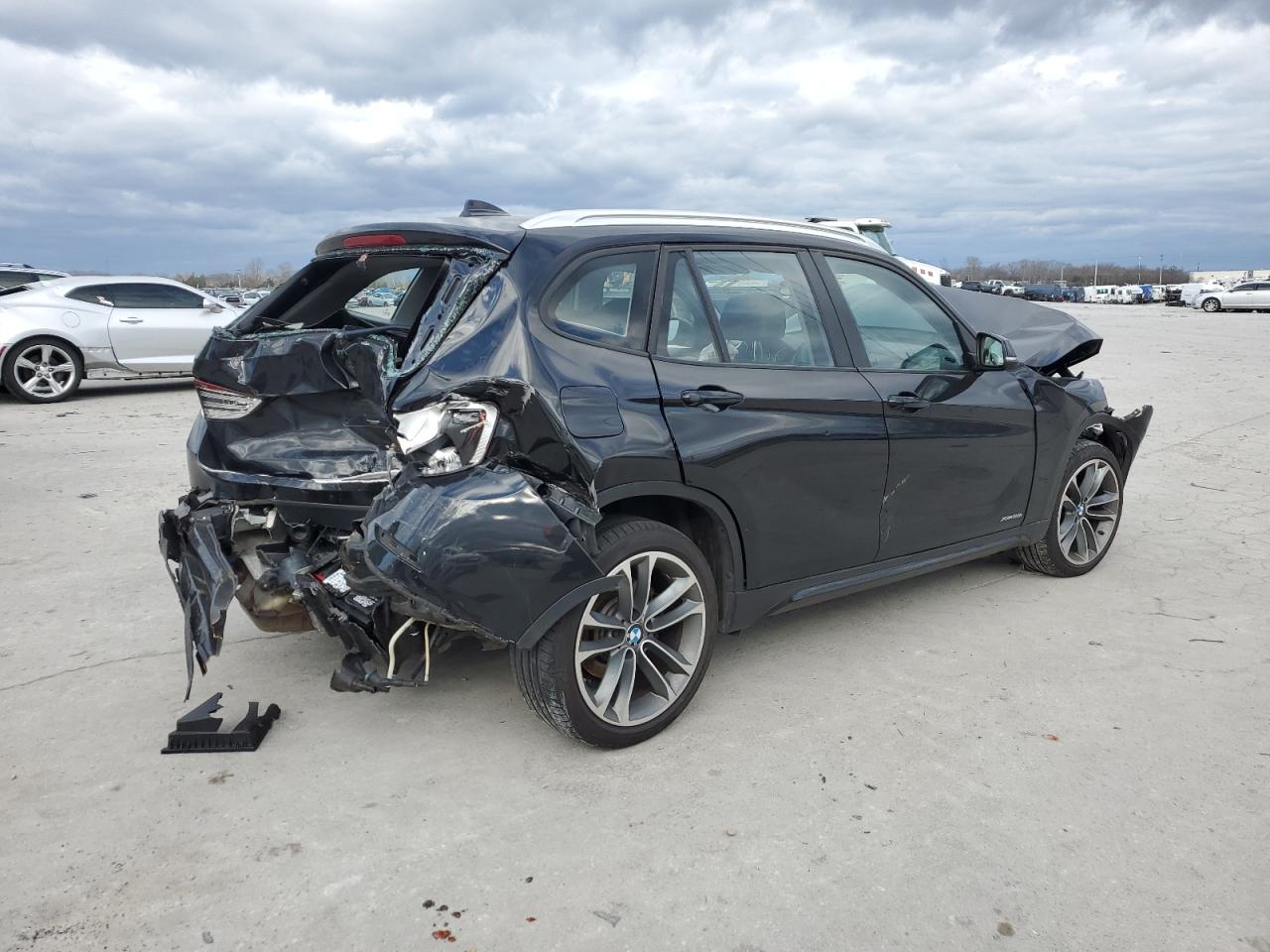 2014 BMW X1 VIN WBAVL1C5XEVY19695 Copart auction photo, rear end / front end damage thumbnail 3