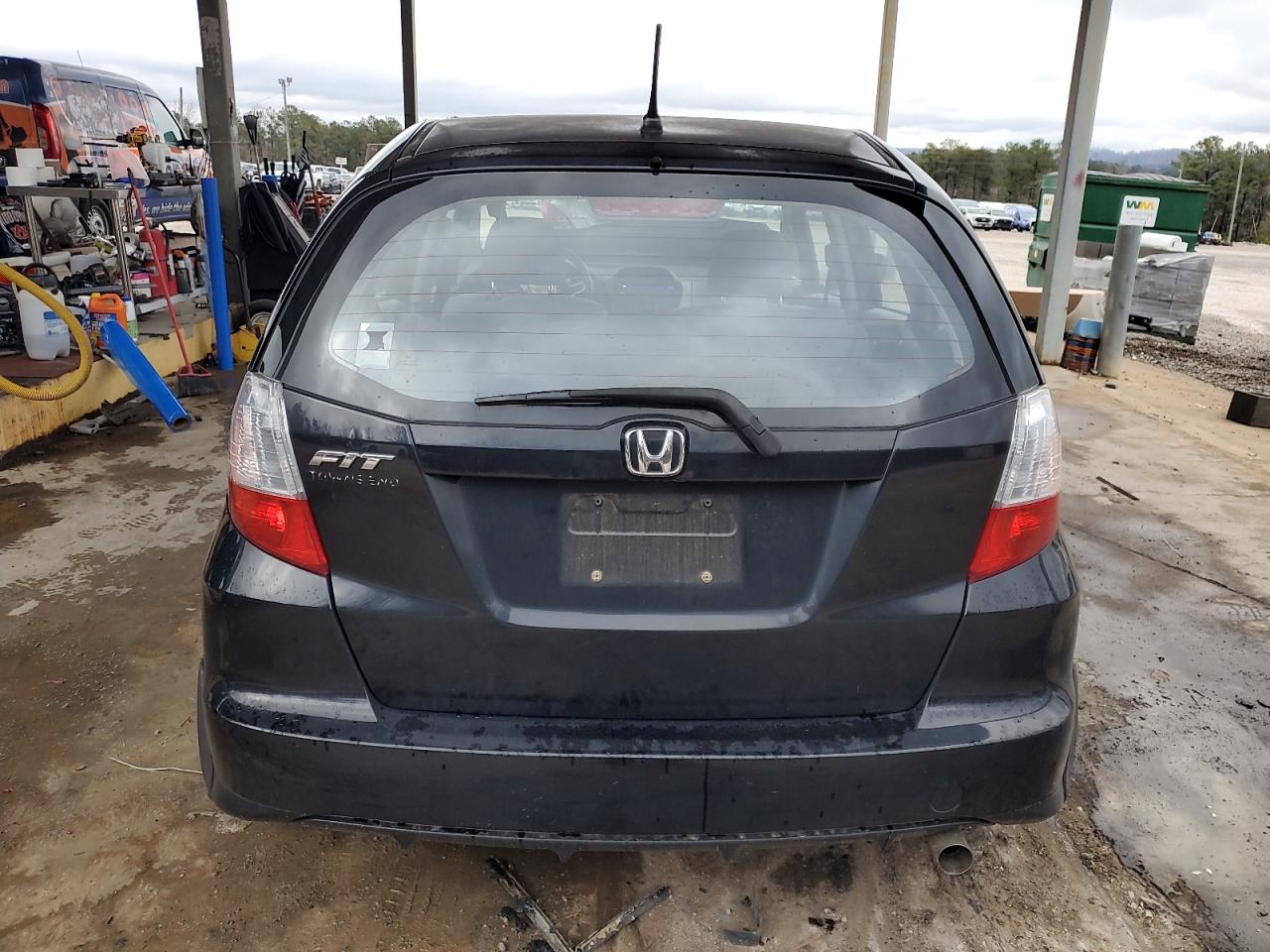 2013 Honda Fit VIN JHMGE8H39DC018061 Copart auction photo, front end damage thumbnail 6