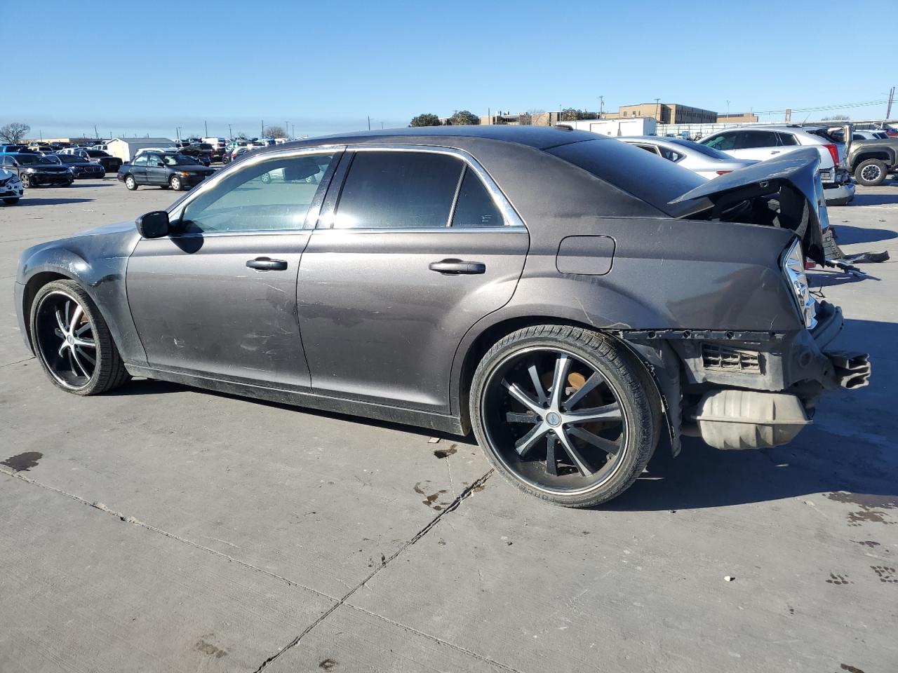 2013 Chrysler 300 VIN 2C3CCAAGXDH633830 Copart auction photo, rear end / front end damage thumbnail 2