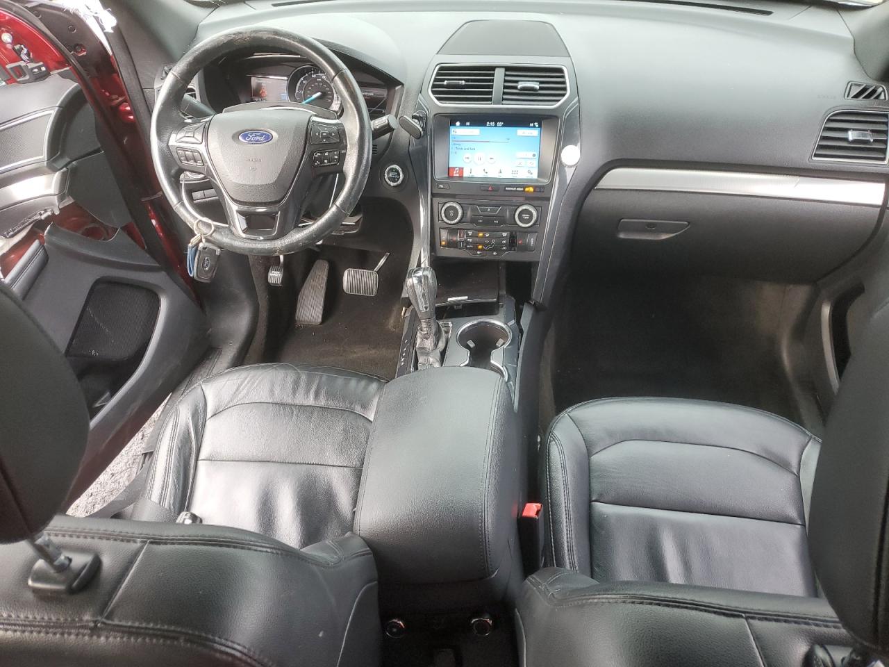 2018 Ford Explorer VIN 1FM5K8D82JGA11293 Copart auction photo, side / front end damage thumbnail 8