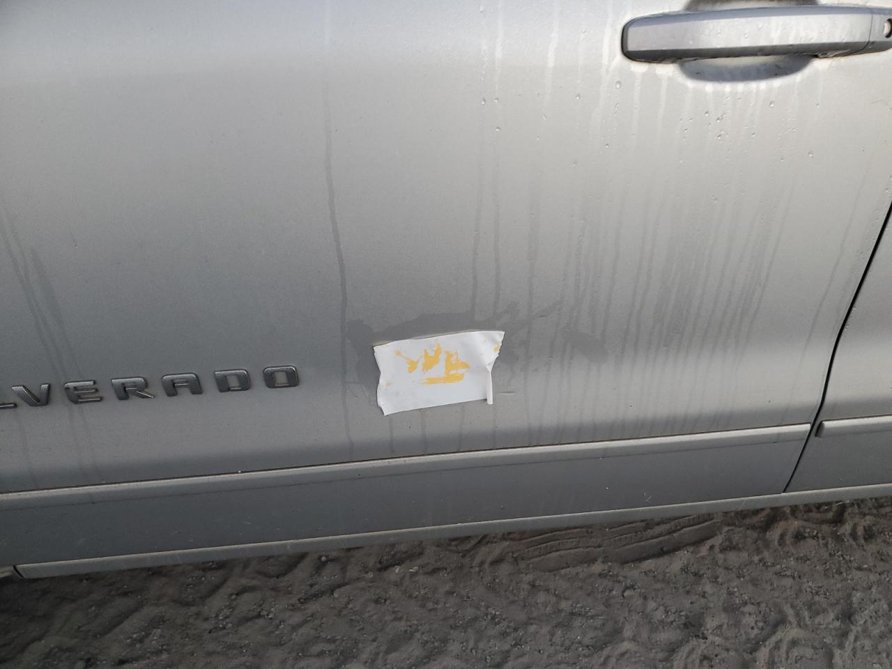 2018 Chevrolet Silverado VIN 3GCUKREC1JG421502 Copart auction photo, water/flood damage thumbnail 12