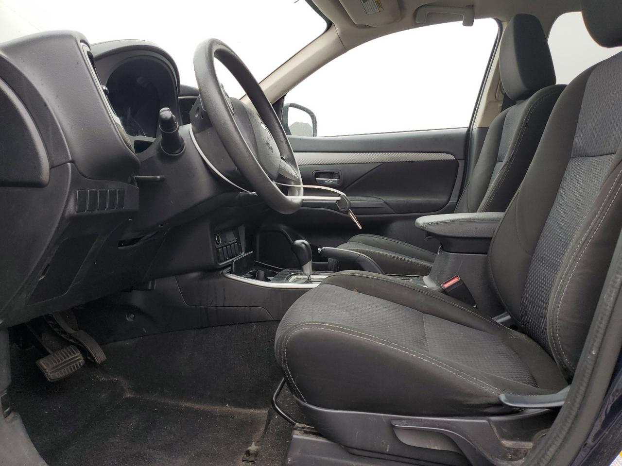 2018 Mitsubishi Outlander VIN JA4AD2A33JZ041842 Copart auction photo, front end damage thumbnail 7