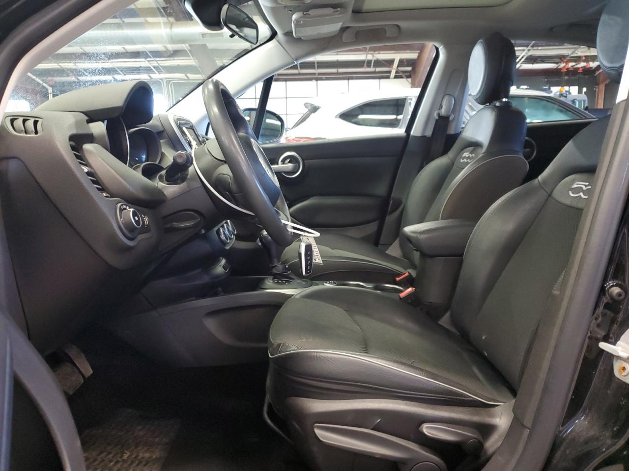 2016 Fiat 500 VIN ZFBCFYCT2GP352677 Copart auction photo, minor dent/scratches damage thumbnail 7