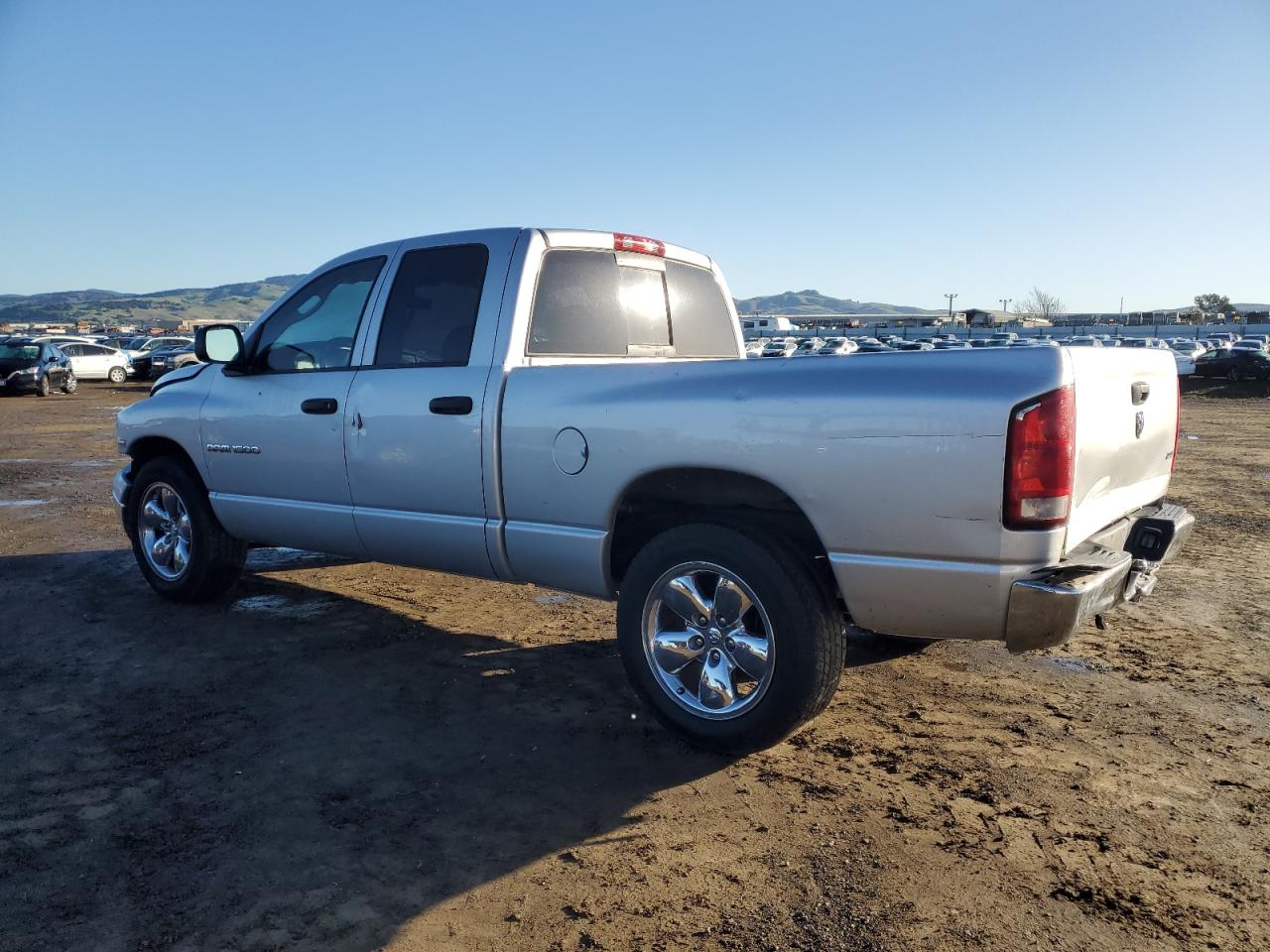 2005 Dodge RAM VIN 1D7HA18D05S284518 Copart auction photo, all over / front end damage thumbnail 2