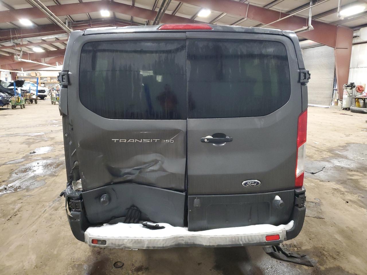 2018 Ford Transit VIN 1FBZX2ZM4JKA13204 Copart auction photo, rear end / side damage thumbnail 6