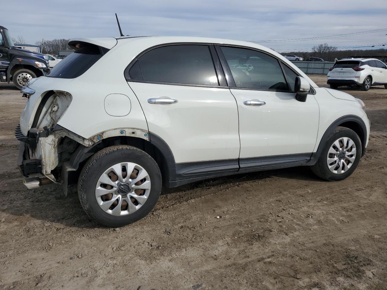 2016 Fiat 500 VIN ZFBCFXAT0GP338209 Copart auction photo, rear end / minor dent/scratches damage thumbnail 3
