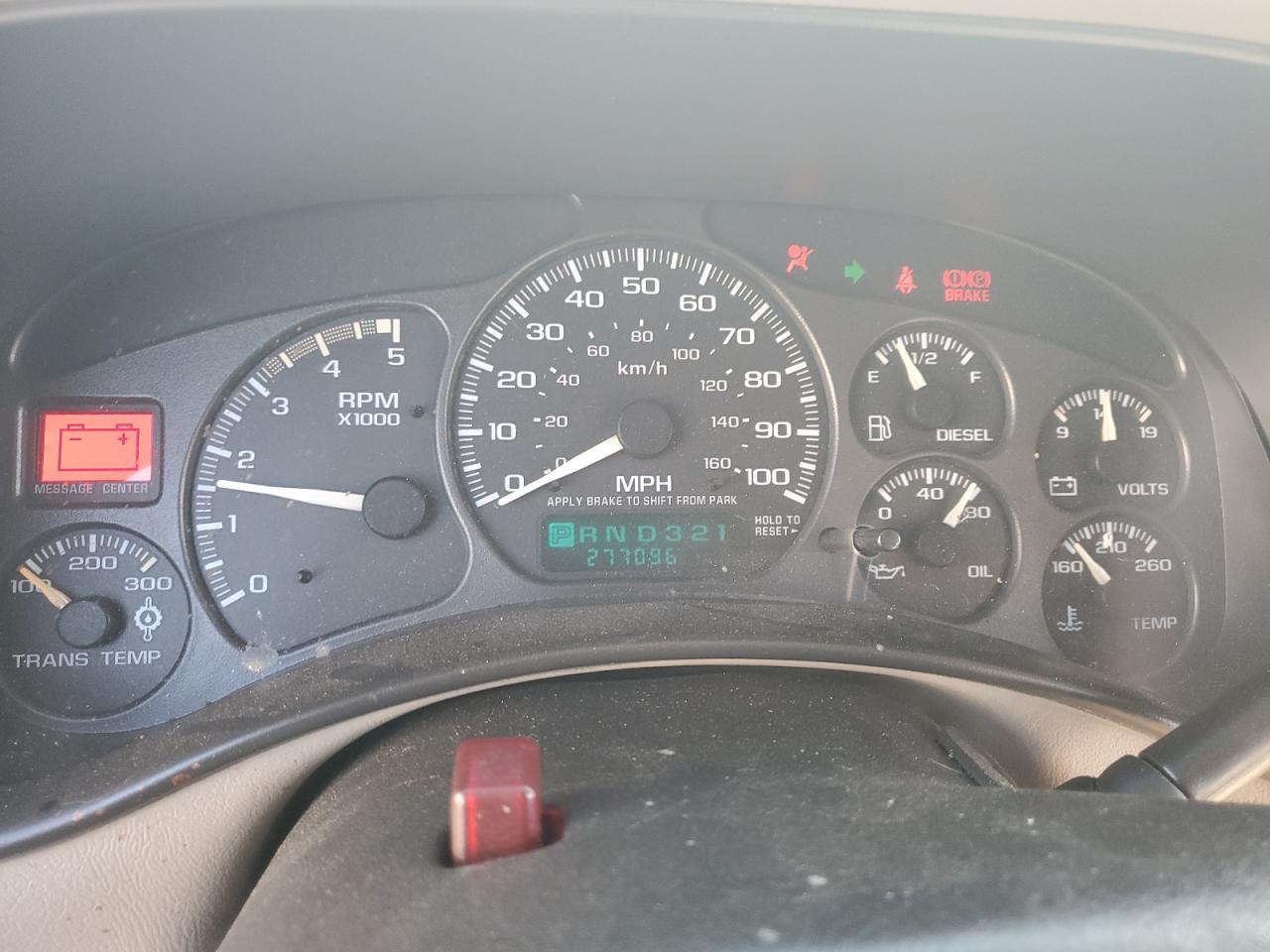 2002 Chevrolet Silverado VIN 1GCHK29182E137164 Copart auction photo, front end damage thumbnail 9