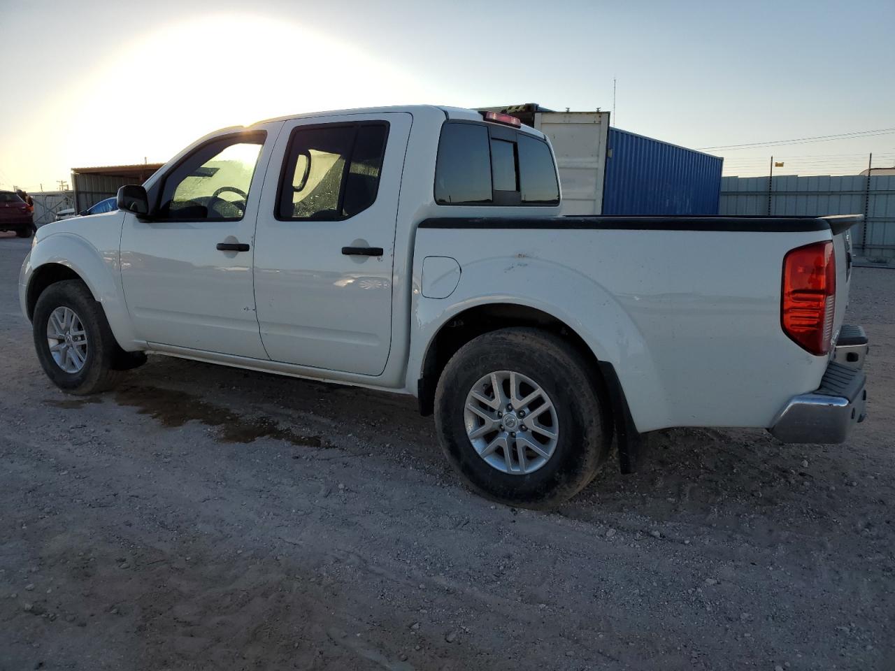 2020 Nissan Navara (Frontier) VIN 1N6ED0EBXLN720608 Copart auction photo, water/flood damage thumbnail 2