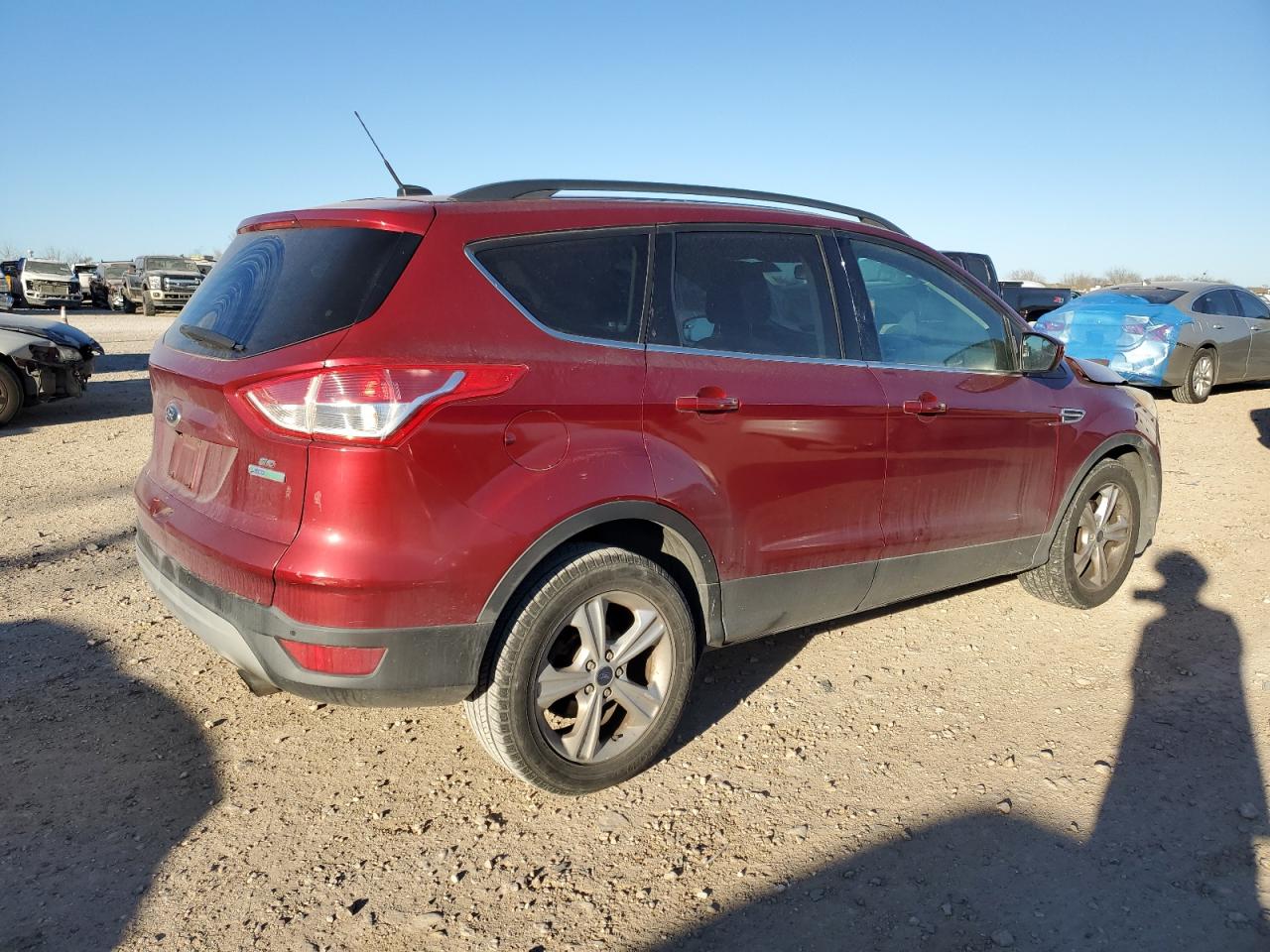 2014 Ford Escape VIN 1FMCU0GX4EUB61998 Copart auction photo, front end damage thumbnail 3