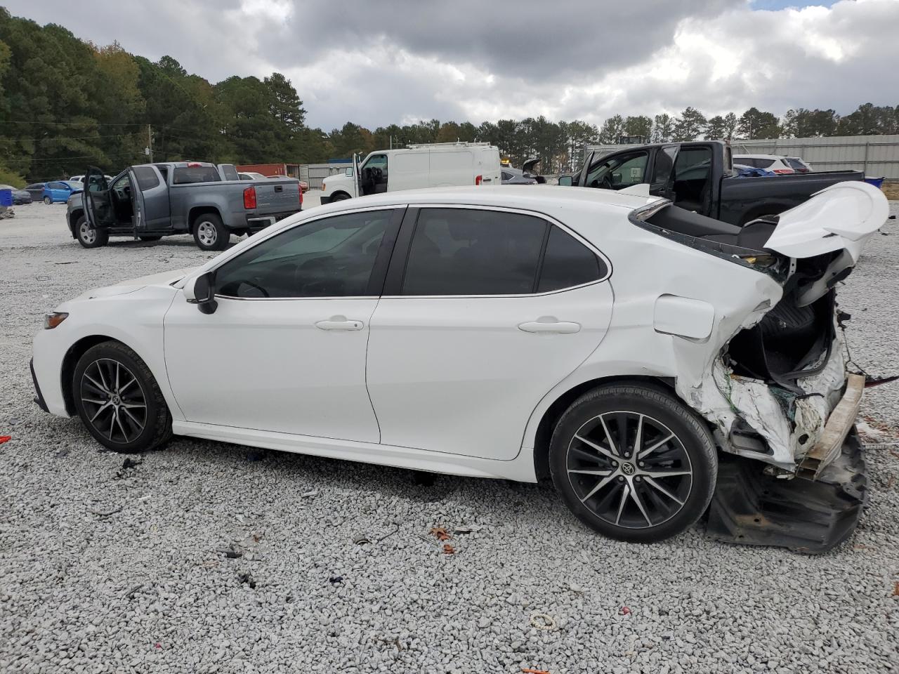 2022 Toyota Camry VIN 4T1G11AK7NU671808 Copart auction photo, rear end damage thumbnail 2