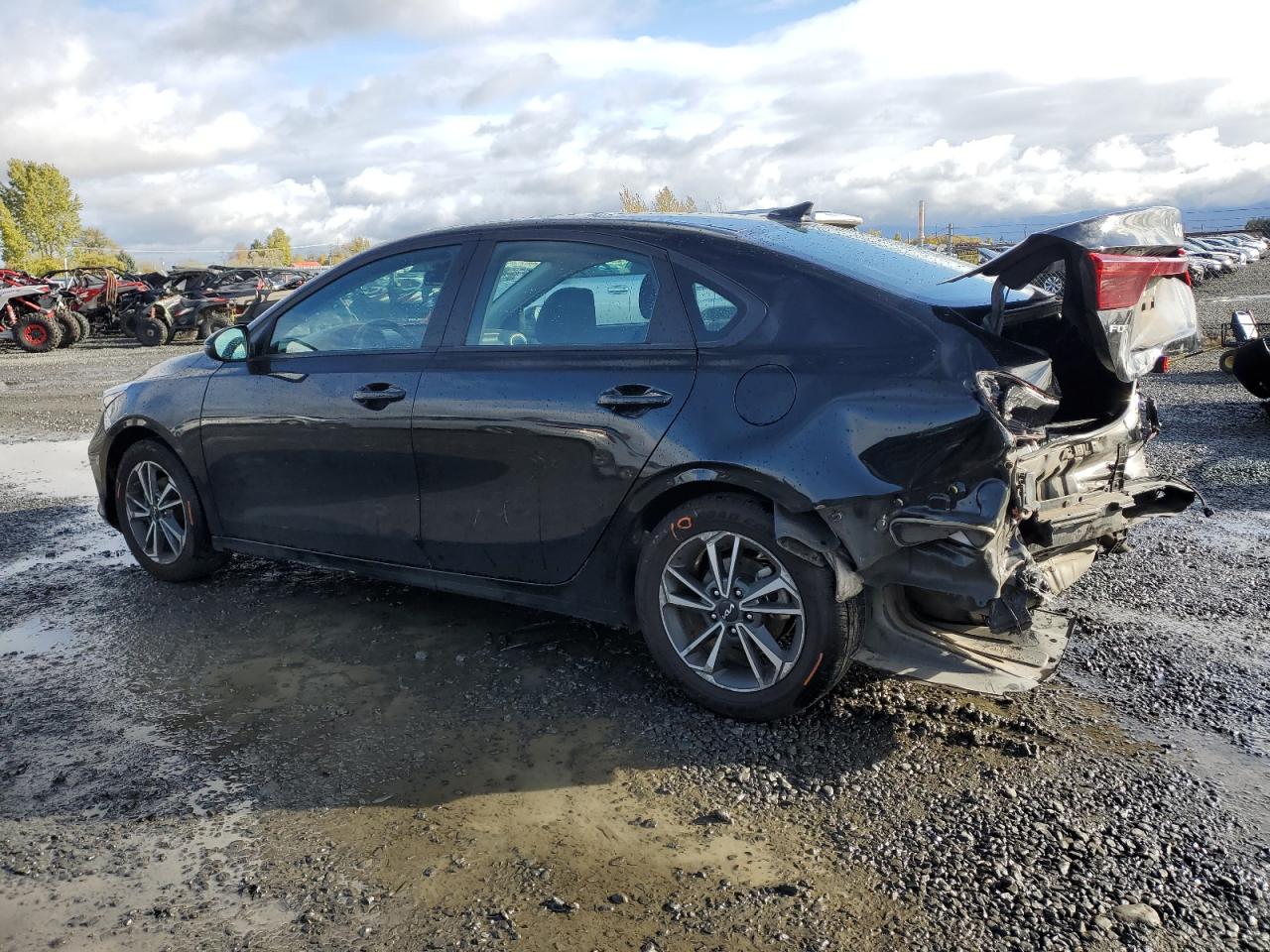 2023 KIA Forte VIN 3KPF24AD0PE575925 Copart auction photo, rear end damage thumbnail 2
