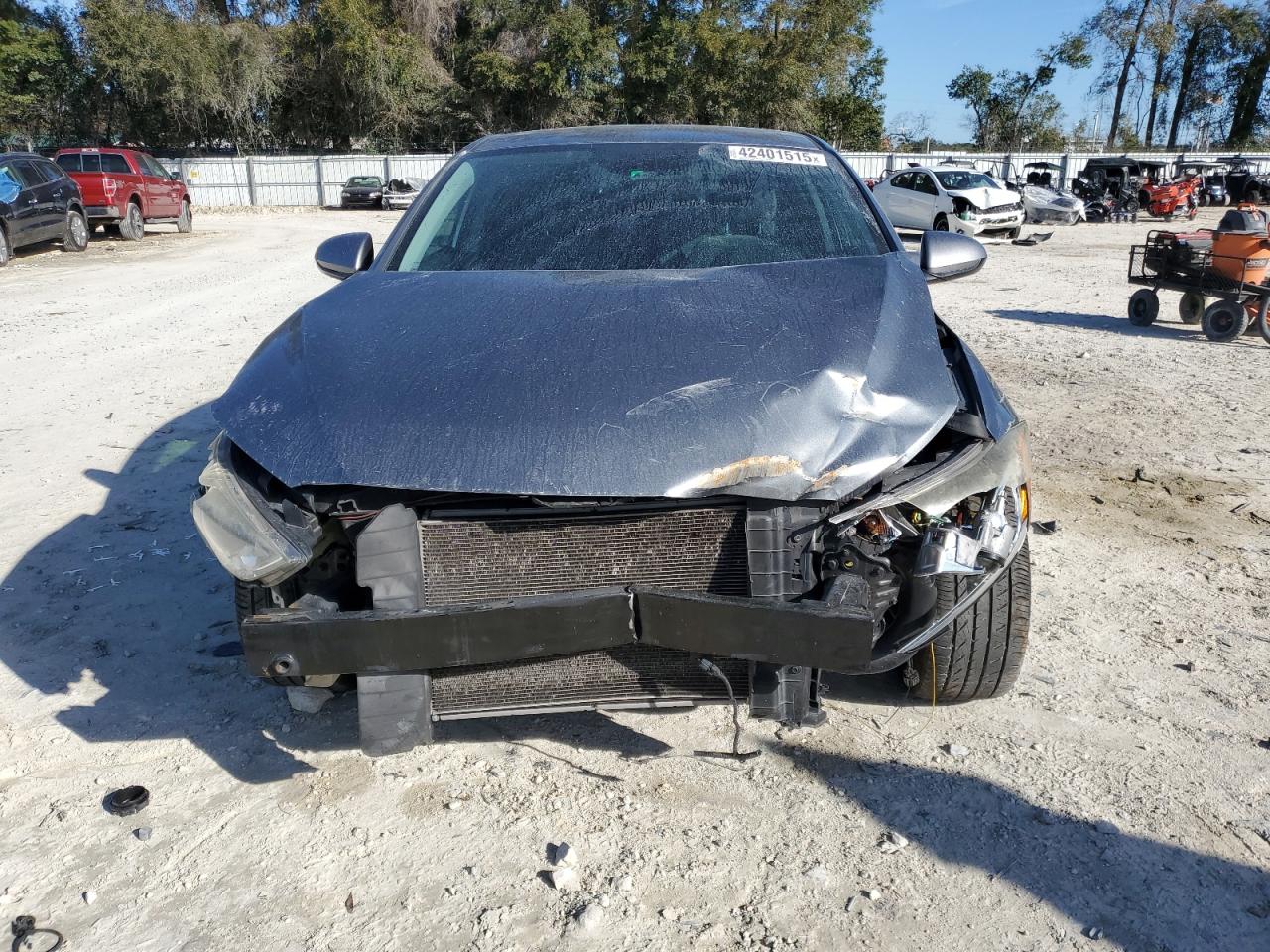 2017 Hyundai Elantra VIN KMHD84LF2HU064820 Copart auction photo, front end / side damage thumbnail 5