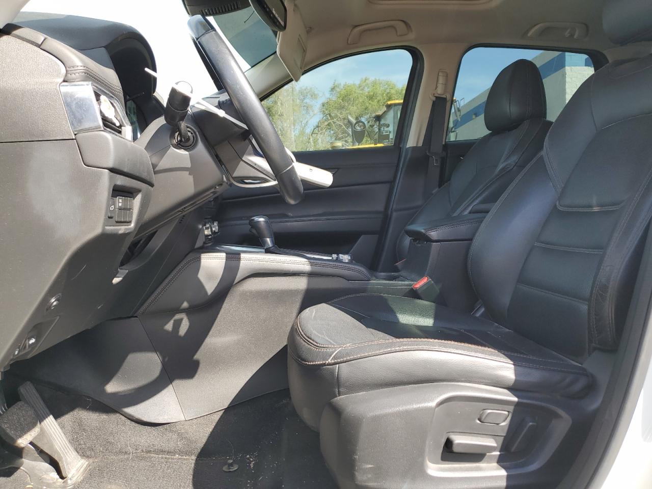 2017 Mazda CX-5 VIN JM3KFBDLXH0203424 Copart auction photo, front end / side damage thumbnail 7