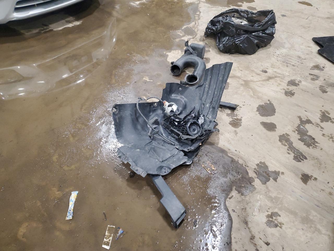 2018 Jeep Grand Cherokee VIN 1C4PJMDX1JD513598 Copart auction photo, front end / side damage thumbnail 13
