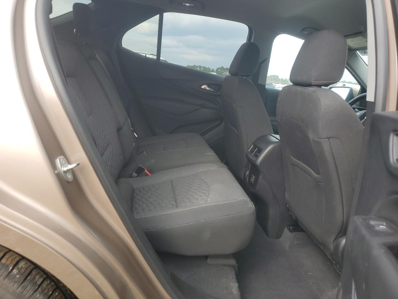2019 Chevrolet Equinox VIN 2GNAXJEV1K6270950 Copart auction photo, front end damage thumbnail 11