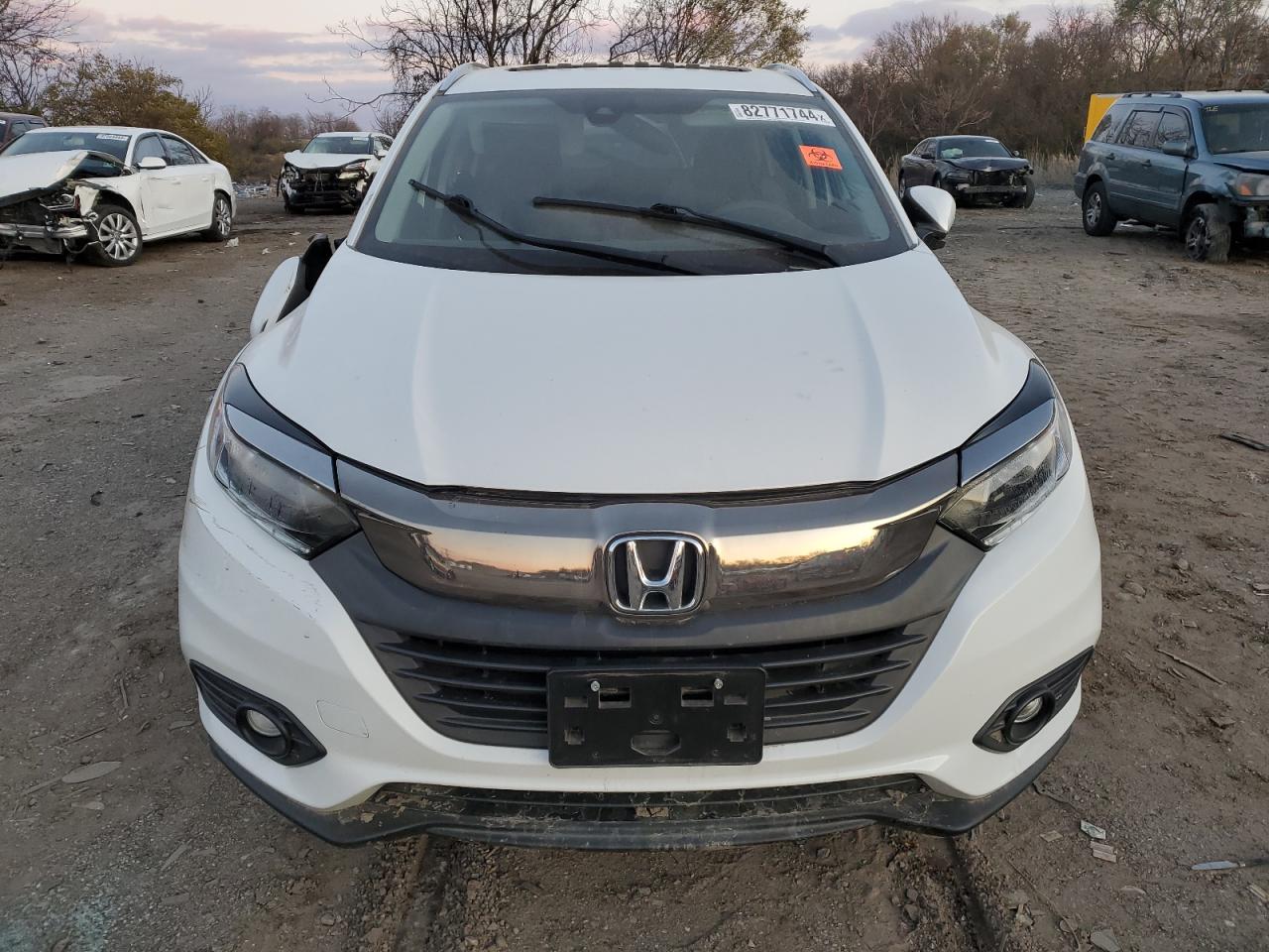 2021 Honda HR-V VIN 3CZRU5H5XMM720587 Copart auction photo, water/flood damage thumbnail 5