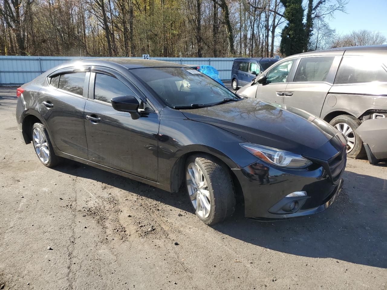 2015 Mazda 3 VIN JM1BM1W33F1240263 Copart auction photo, front end / side damage thumbnail 4