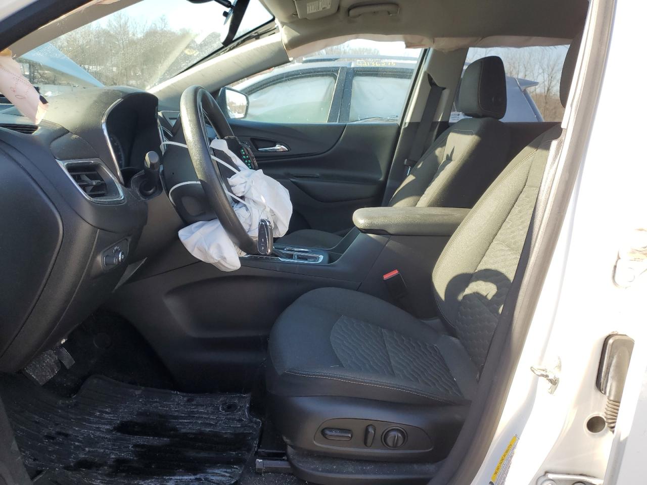 2018 Chevrolet Equinox VIN 2GNAXJEV6J6260672 Copart auction photo, front end / minor dent/scratches damage thumbnail 7