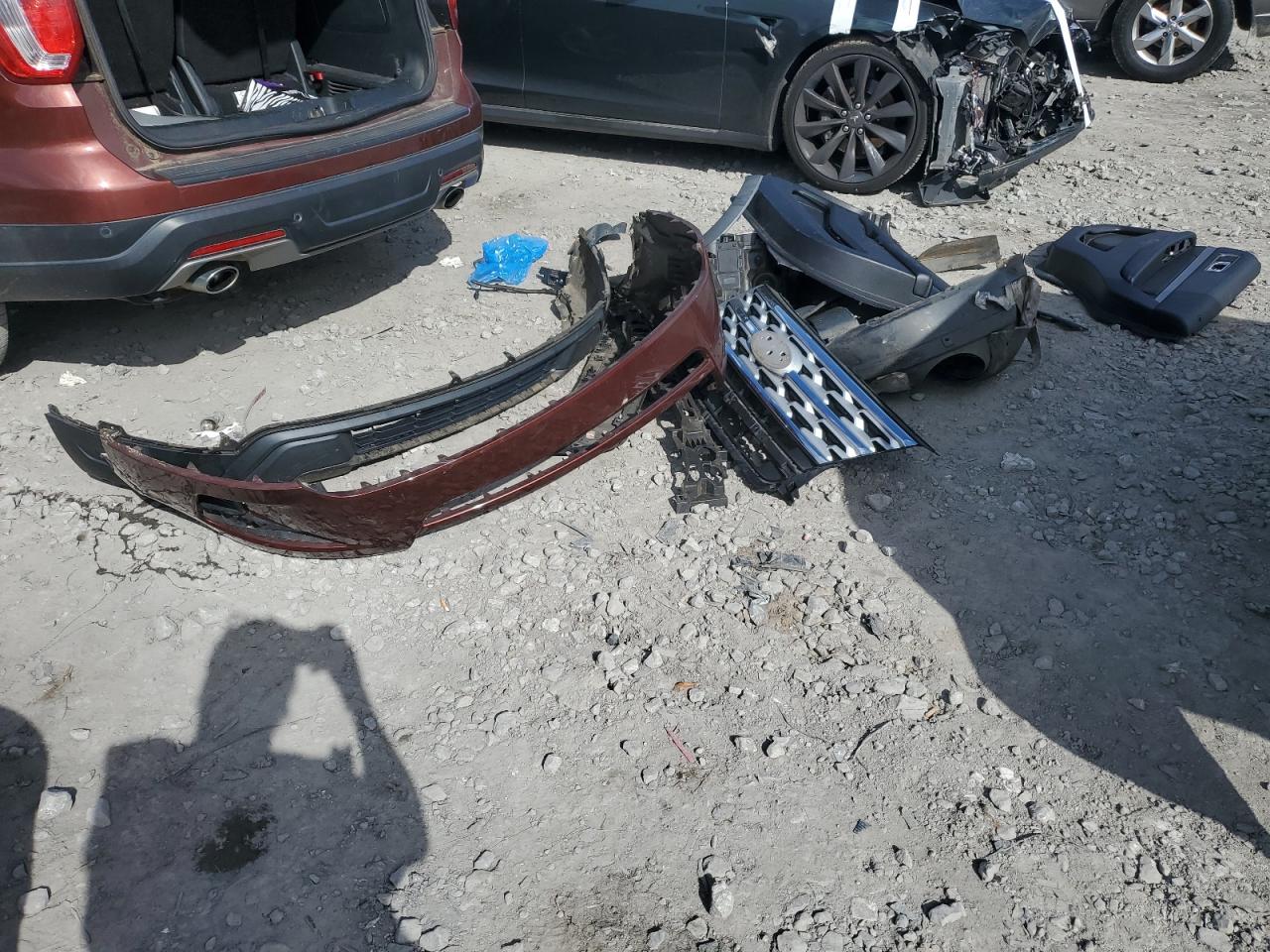 2018 Ford Explorer VIN 1FM5K7D83JGC22416 Copart auction photo, partial repair / undercarriage damage thumbnail 13
