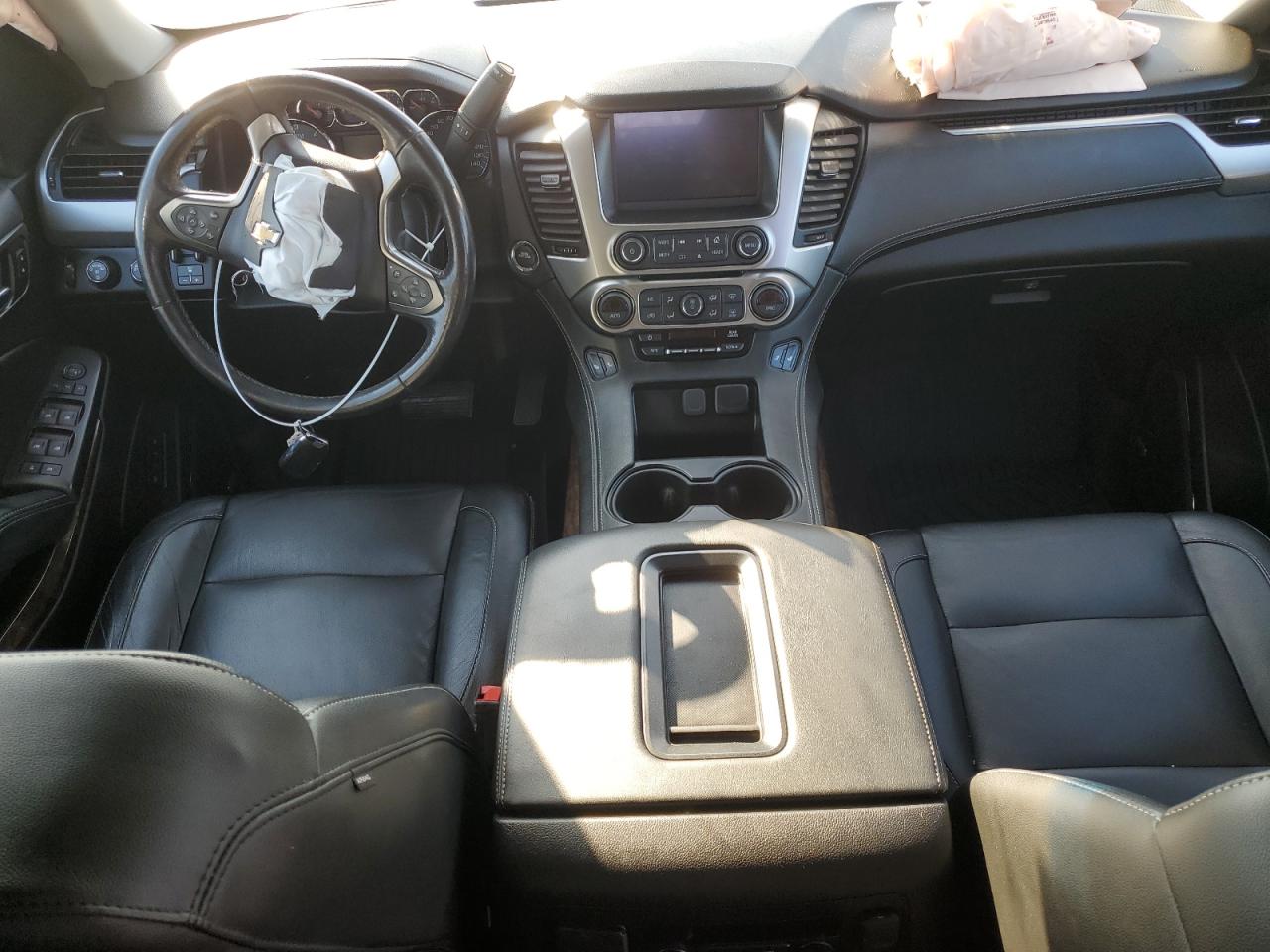 2018 Chevrolet Suburban VIN 1GNSKHKC6JR194496 Copart auction photo, mechanical / all over damage thumbnail 8
