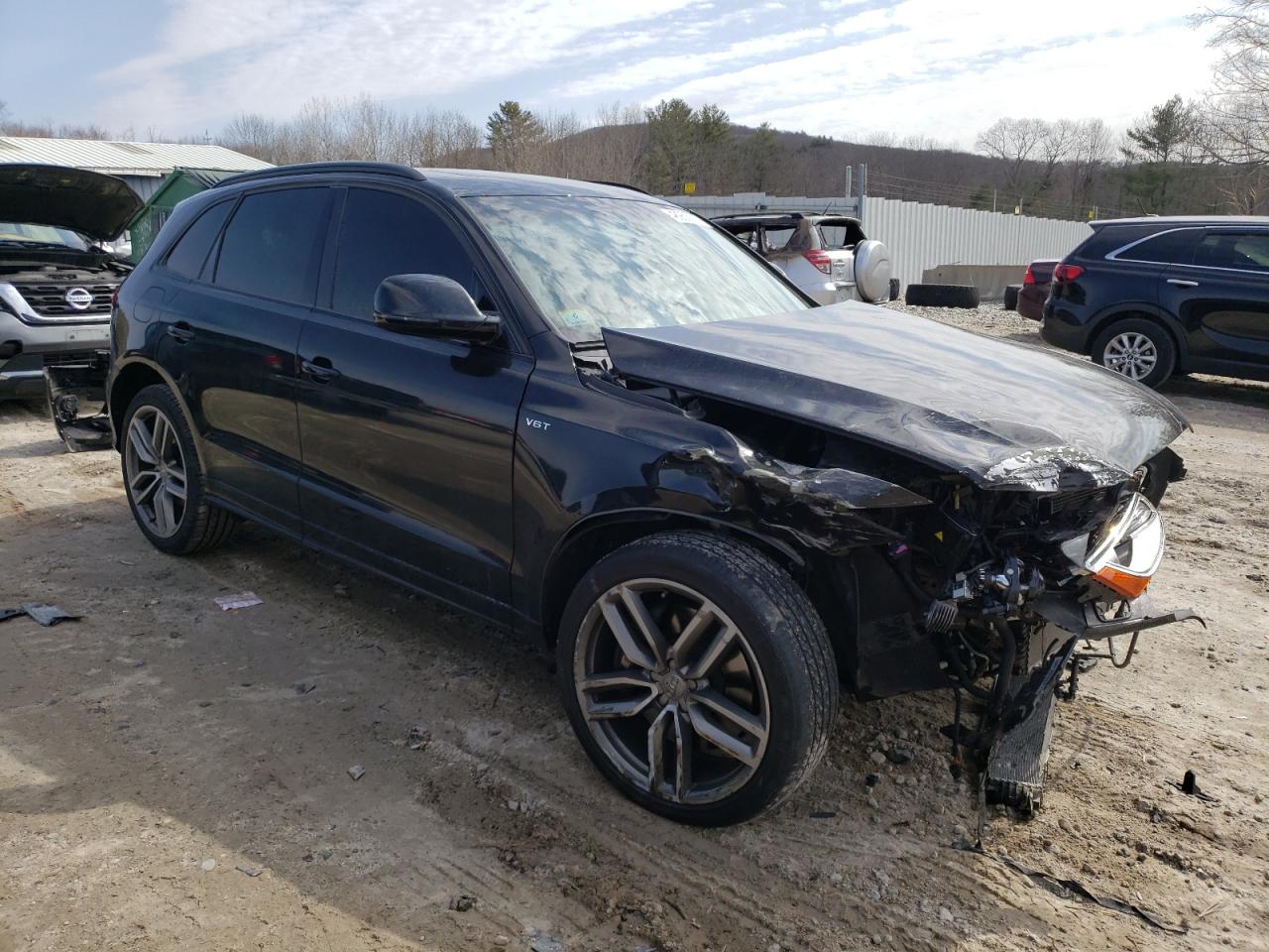 2016 Audi SQ5 VIN WA1VCAFP7GA034295 Copart auction photo, front end / undercarriage damage thumbnail 4