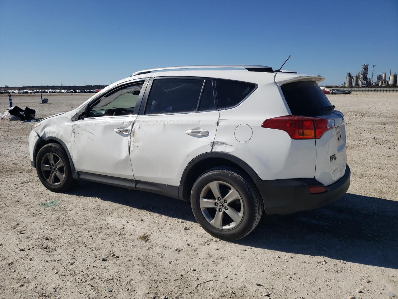 2015 Toyota RAV 4 VIN JTMRFREV3FD118639 Copart auction photo, all over damage thumbnail 2