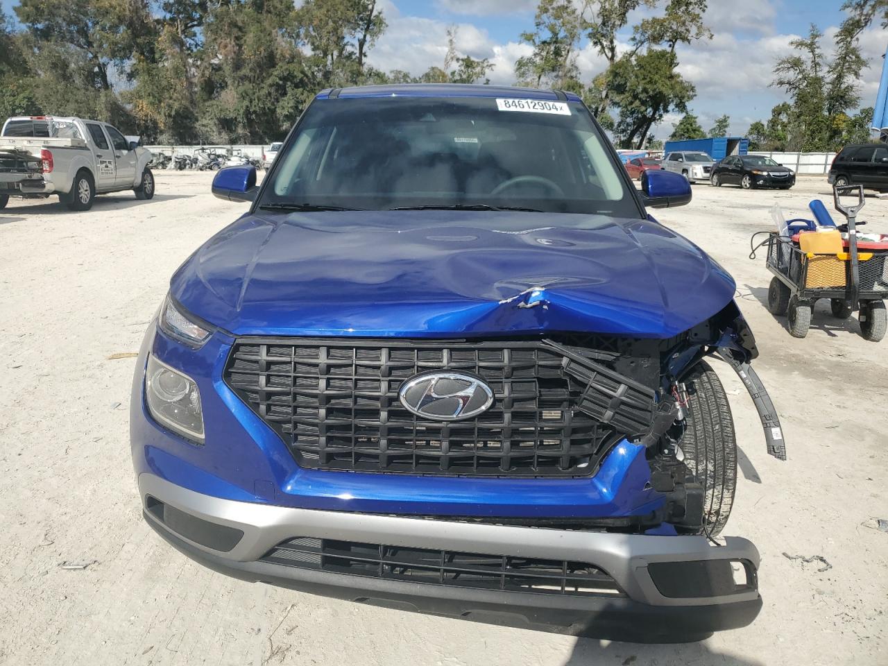 2022 Hyundai Venue VIN KMHRB8A35NU199972 Copart auction photo, frame damage / front end damage thumbnail 5