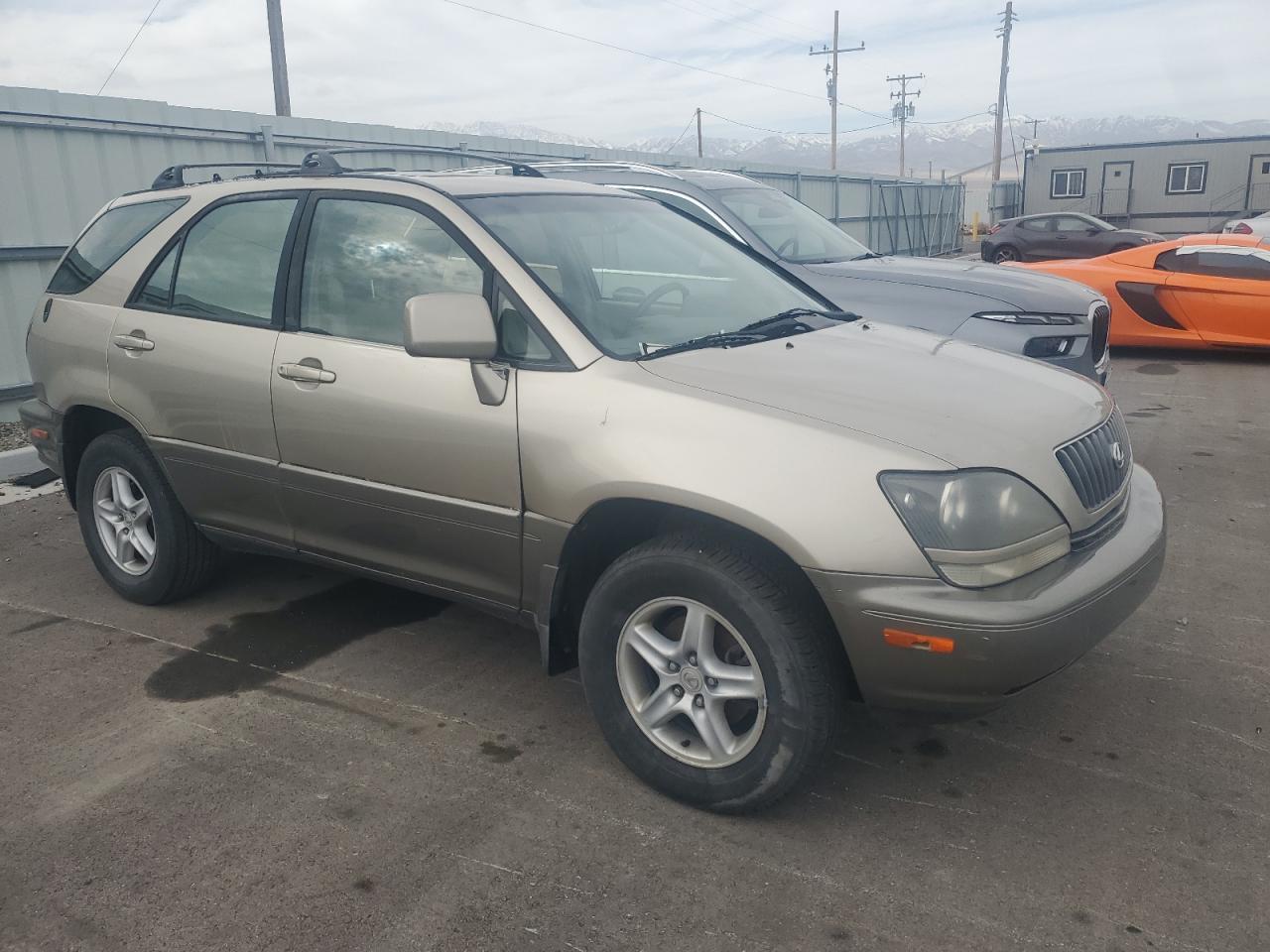 1999 Lexus RX VIN JT6HF10U2X0020147 Copart auction photo, mechanical / normal wear damage thumbnail 4