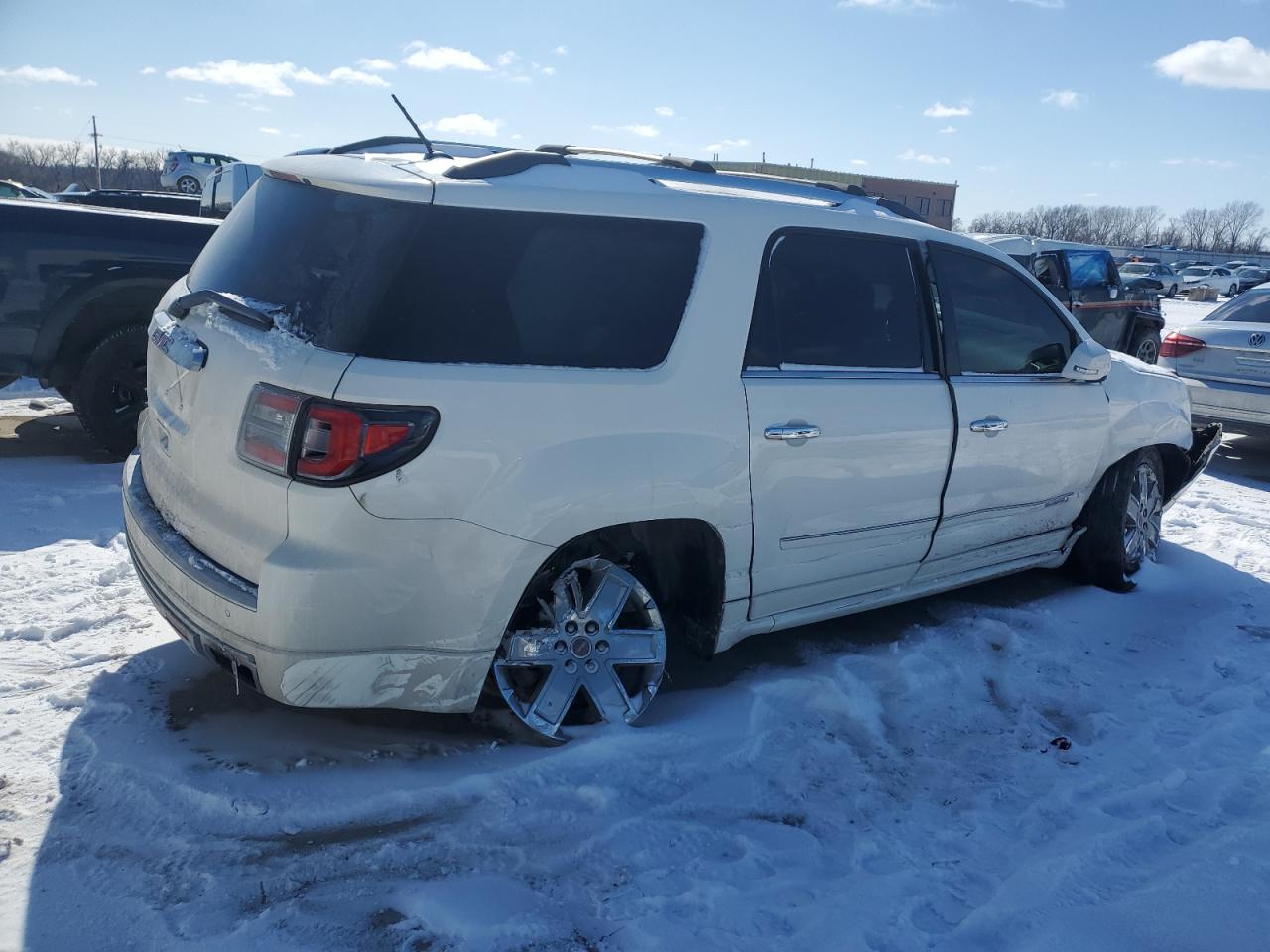 2013 GMC Acadia VIN 1GKKRTKD7DJ165242 Copart auction photo, front end / undercarriage damage thumbnail 3