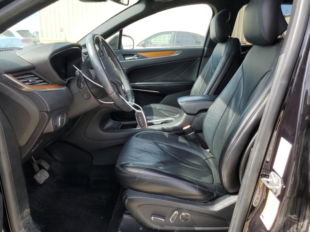 2019 Lincoln MKC VIN 5LMCJ3C93KUL53391 Copart auction photo, mechanical / minor dent/scratches damage thumbnail 7