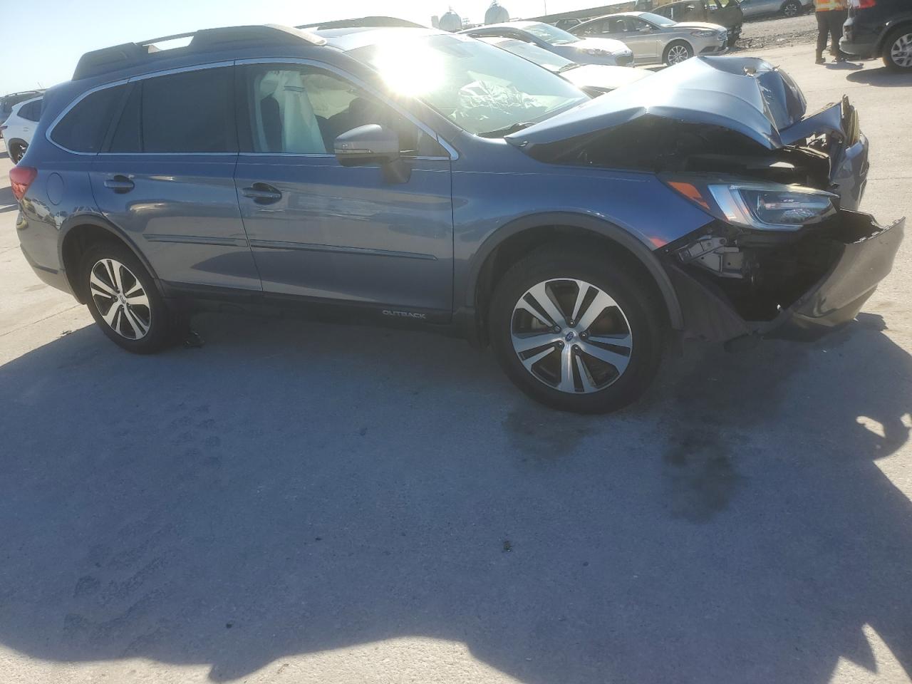 2018 Subaru Outback VIN 4S4BSANC3J3224788 Copart auction photo, front end damage thumbnail 4
