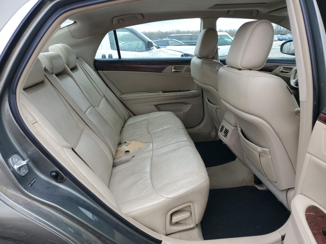 2011 Toyota Avalon VIN 4T1BK3DBXBU404401 Copart auction photo, front end damage thumbnail 10