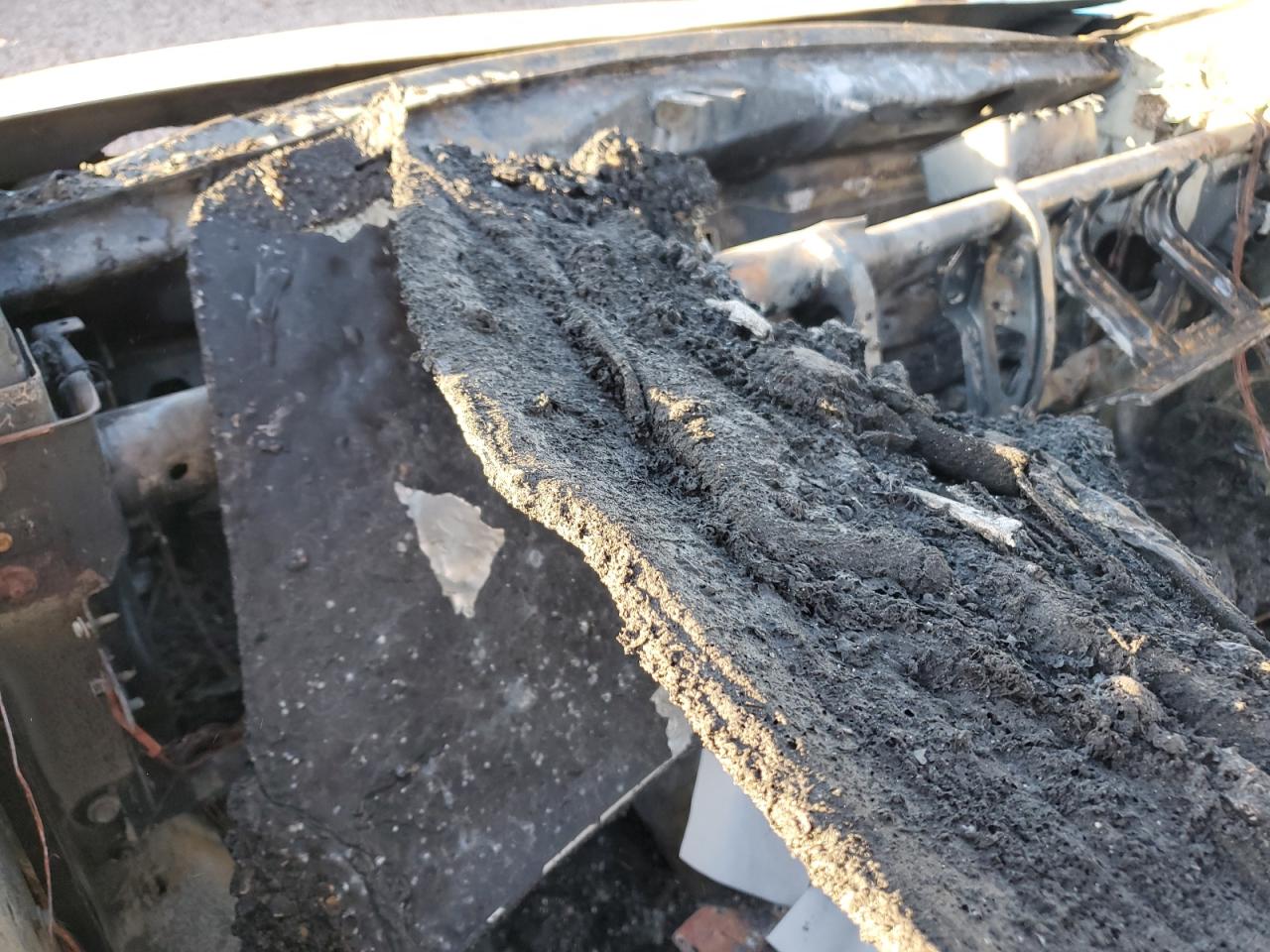 2010 Dodge Avenger VIN 1B3CC5FB6AN234420 Copart auction photo, burn damage thumbnail 9