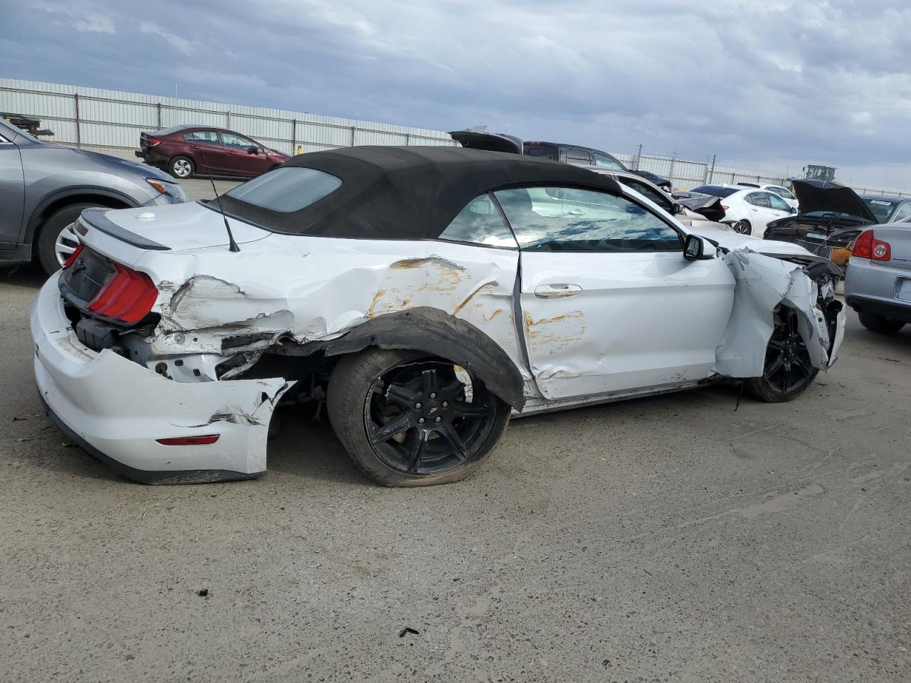 2018 Ford Mustang VIN 1FATP8UH6J5124498 Copart auction photo, undercarriage / side damage thumbnail 3