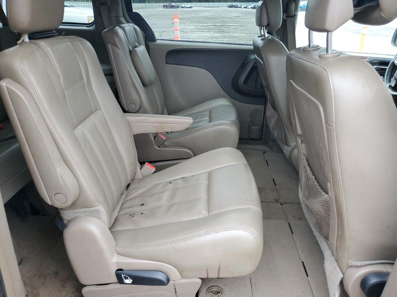 2015 Chrysler Town & Country VIN 2C4RC1BG9FR538497 Copart auction photo, top/roof damage thumbnail 11