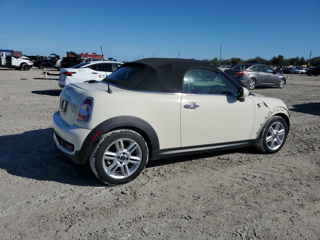 2014 MINI Cooper VIN WMWSY3C50ET594683 Copart auction photo, front end damage thumbnail 3