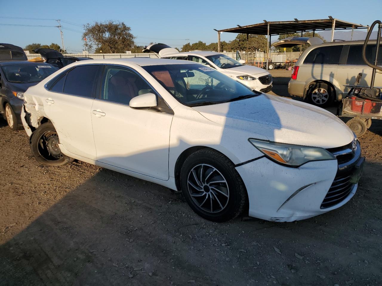 2015 Toyota Camry VIN 4T4BF1FK4FR491276 Copart auction photo, all over damage thumbnail 4