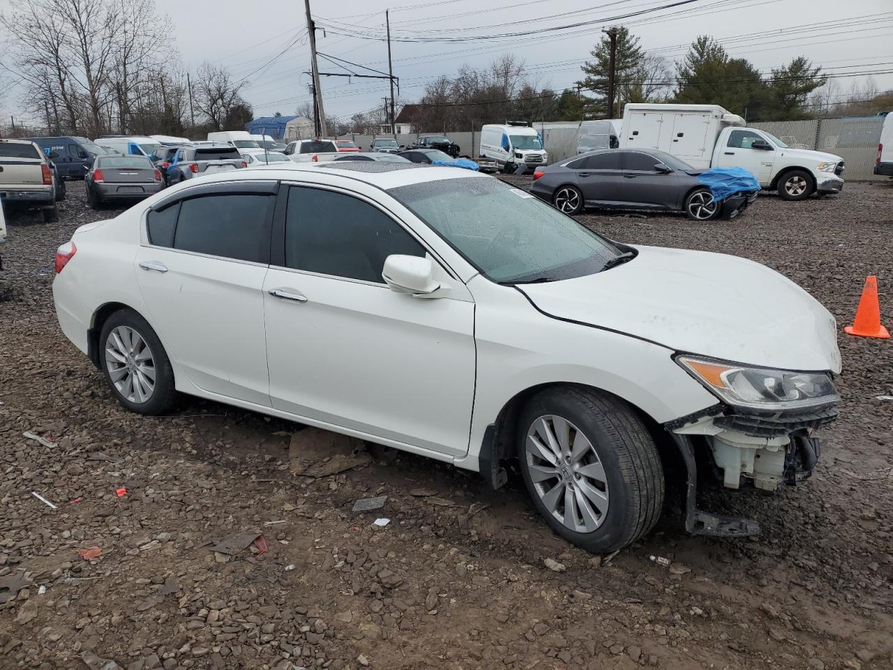 2014 Honda Accord VIN 1HGCR3F8XEA000706 Copart auction photo, front end damage thumbnail 4