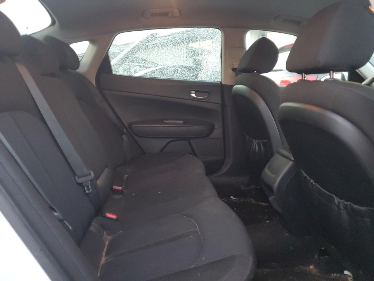 2016 KIA Optima VIN 5XXGT4L35GG045298 Copart auction photo, front end / minor dent/scratches damage thumbnail 10