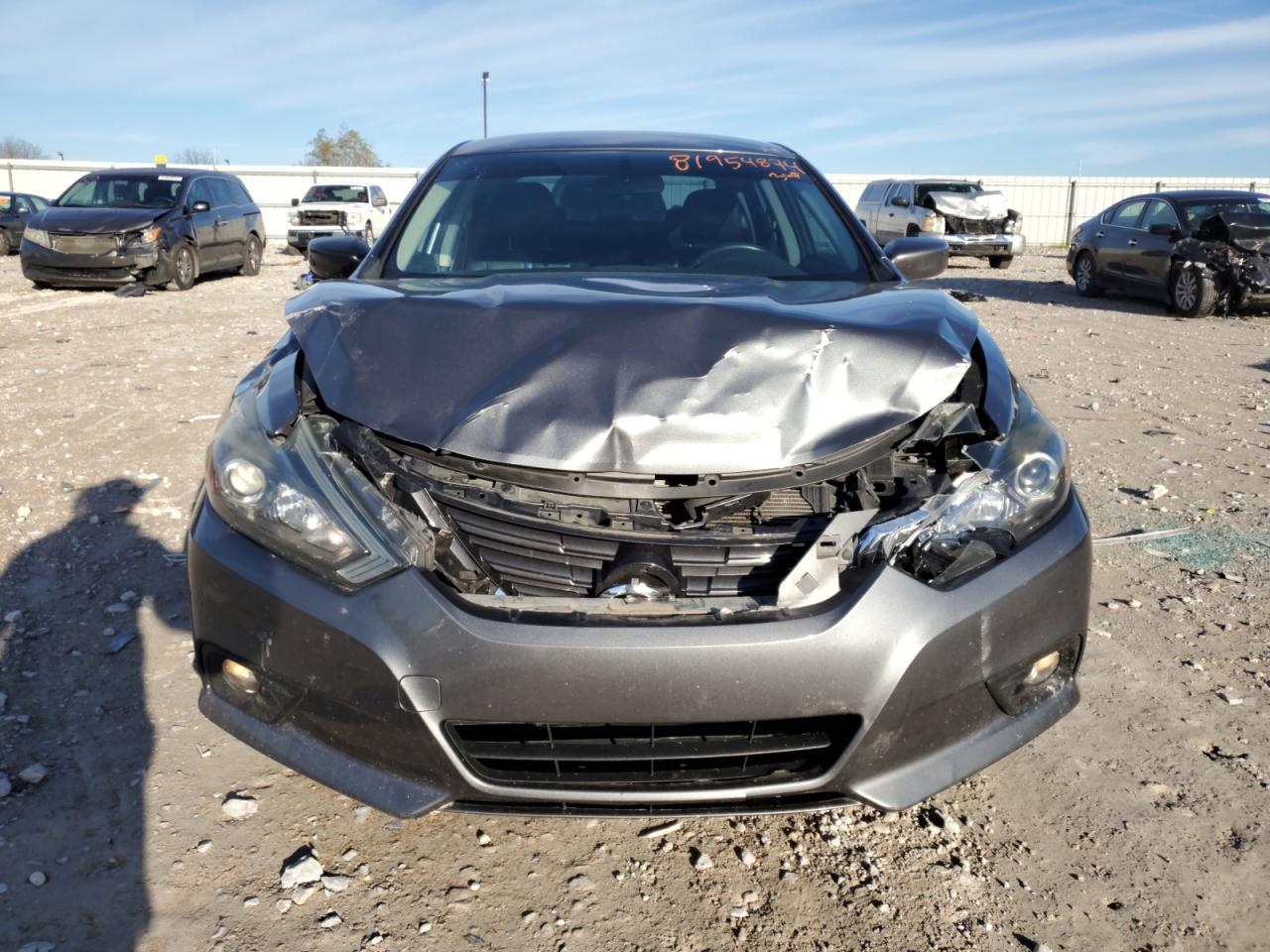 2018 Nissan Altima VIN 1N4AL3AP2JC152442 Copart auction photo, front end damage thumbnail 5