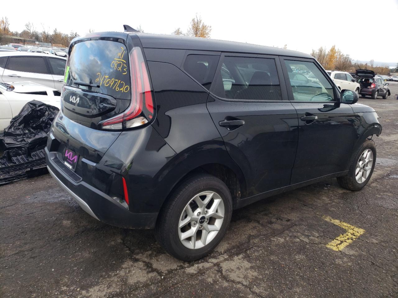 2025 KIA Soul VIN KNDJ23AU8S7924178 Copart auction photo, all over damage thumbnail 3