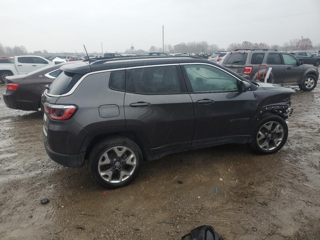 2020 Jeep Compass VIN 3C4NJDCB8LT112950 Copart auction photo, front end damage thumbnail 3