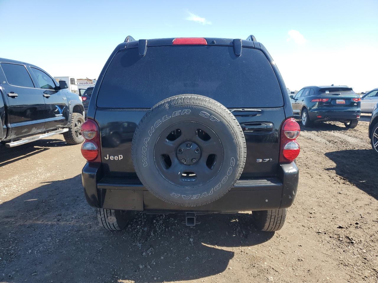 2007 Jeep Liberty (North America) VIN 1J4GK48K87W540879 Copart auction photo, front end damage thumbnail 6