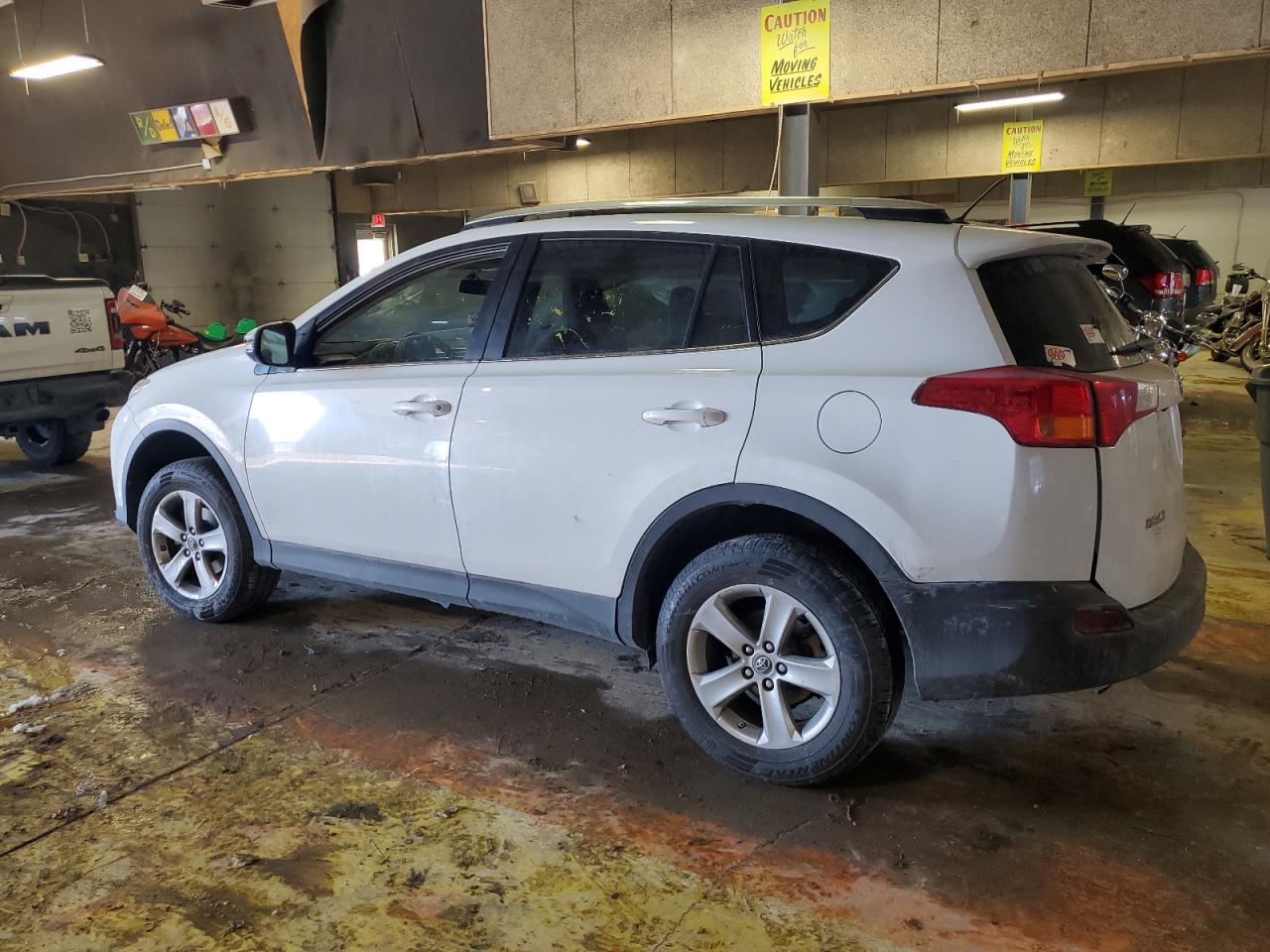 2015 Toyota RAV 4 VIN 2T3RFREV9FW244961 Copart auction photo, rear end / undercarriage damage thumbnail 2