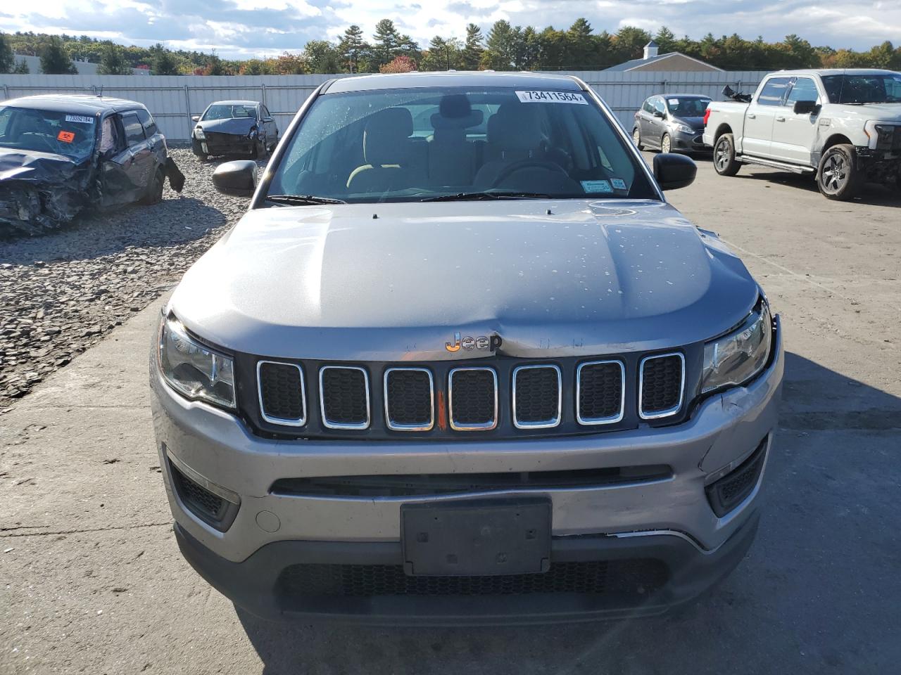 2018 Jeep Compass VIN 3C4NJCAB8JT272918 Copart auction photo, front end / side damage thumbnail 5