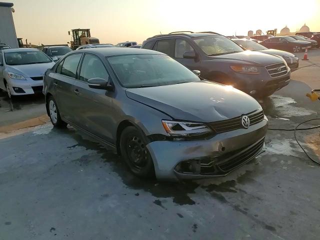 2014 Volkswagen Jetta VIN 3VWD07AJXEM417127 Copart auction photo, front end damage thumbnail 13