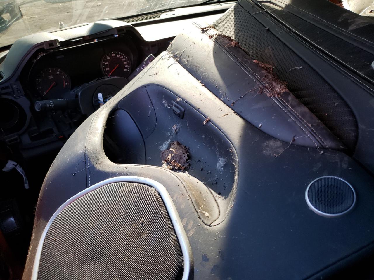 2020 Chevrolet Camaro VIN 1G1FK1R68L0106162 Copart auction photo, vandalism / stripped damage thumbnail 8